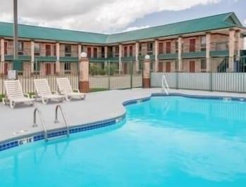 Ramada Limited Motel